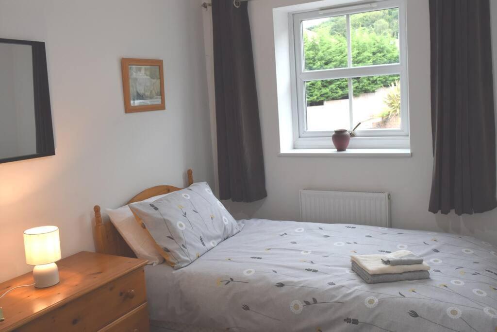 Dee View Villa Holywell  Exterior foto